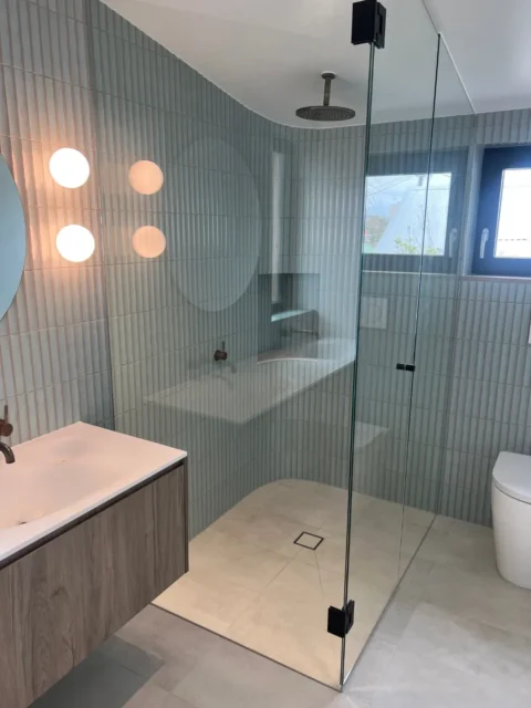 bathroom shower caulking